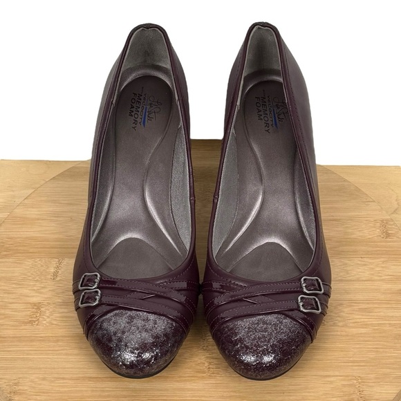 LifeStride Mickie Burgundy Glitter Cap Toe Pumps – Size 11 - Picture 4 of 14